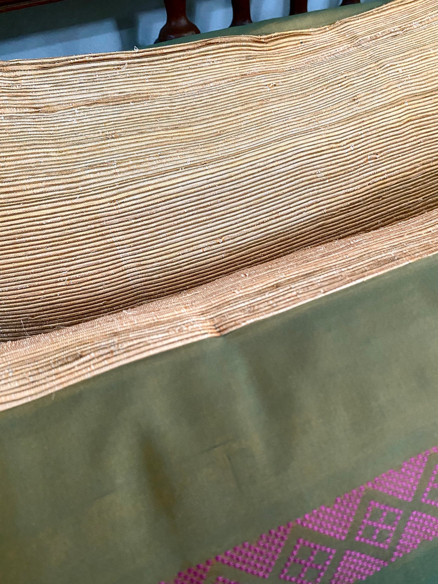 Silk & Banana - Green & Pink