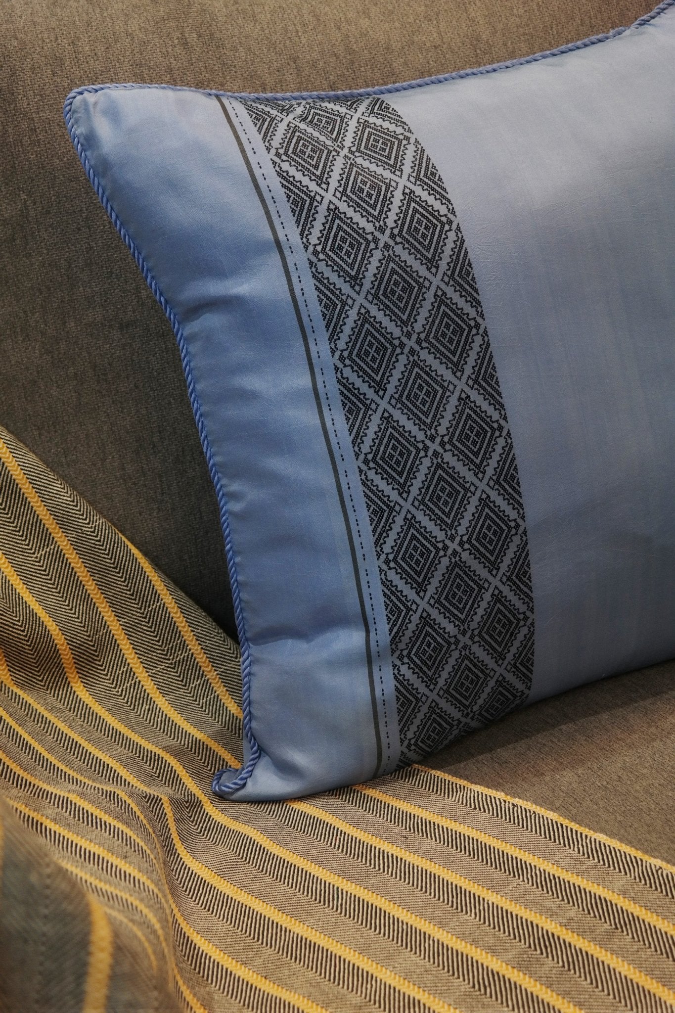 Cushion Cover - Blue with Black Chin-Weave C1 - PochisilkSSSYP4-C1