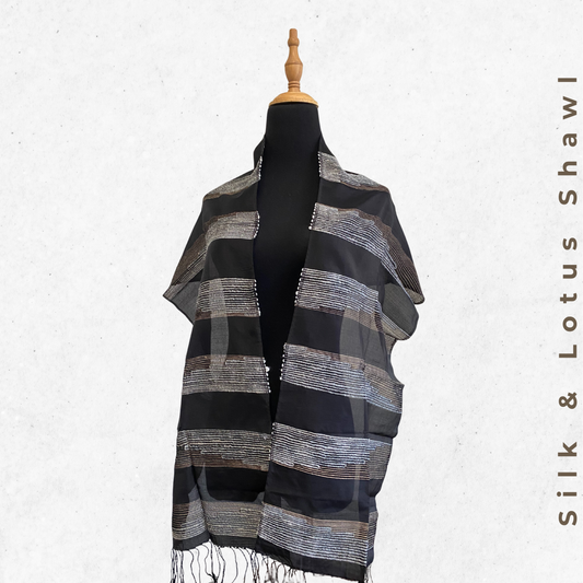 Chin Silk & Lotus Shawl - Black & White