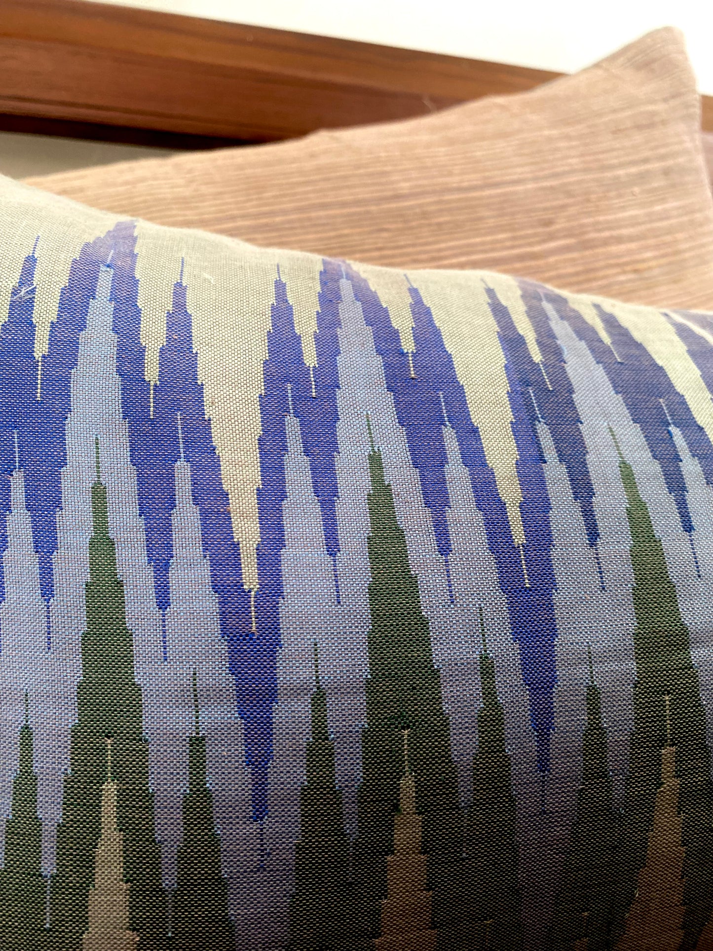 Amarapura Design - Blue