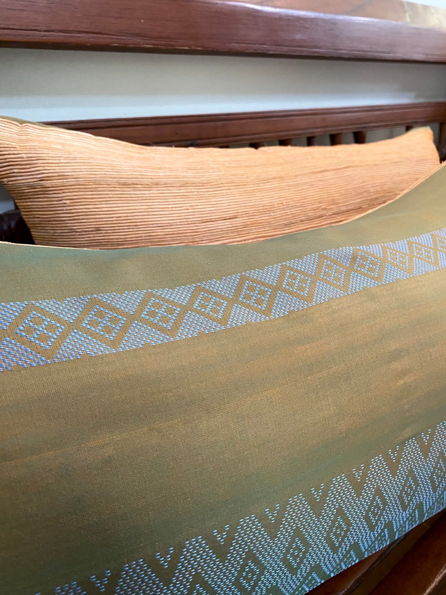 Silk & Banana - Green & Blue