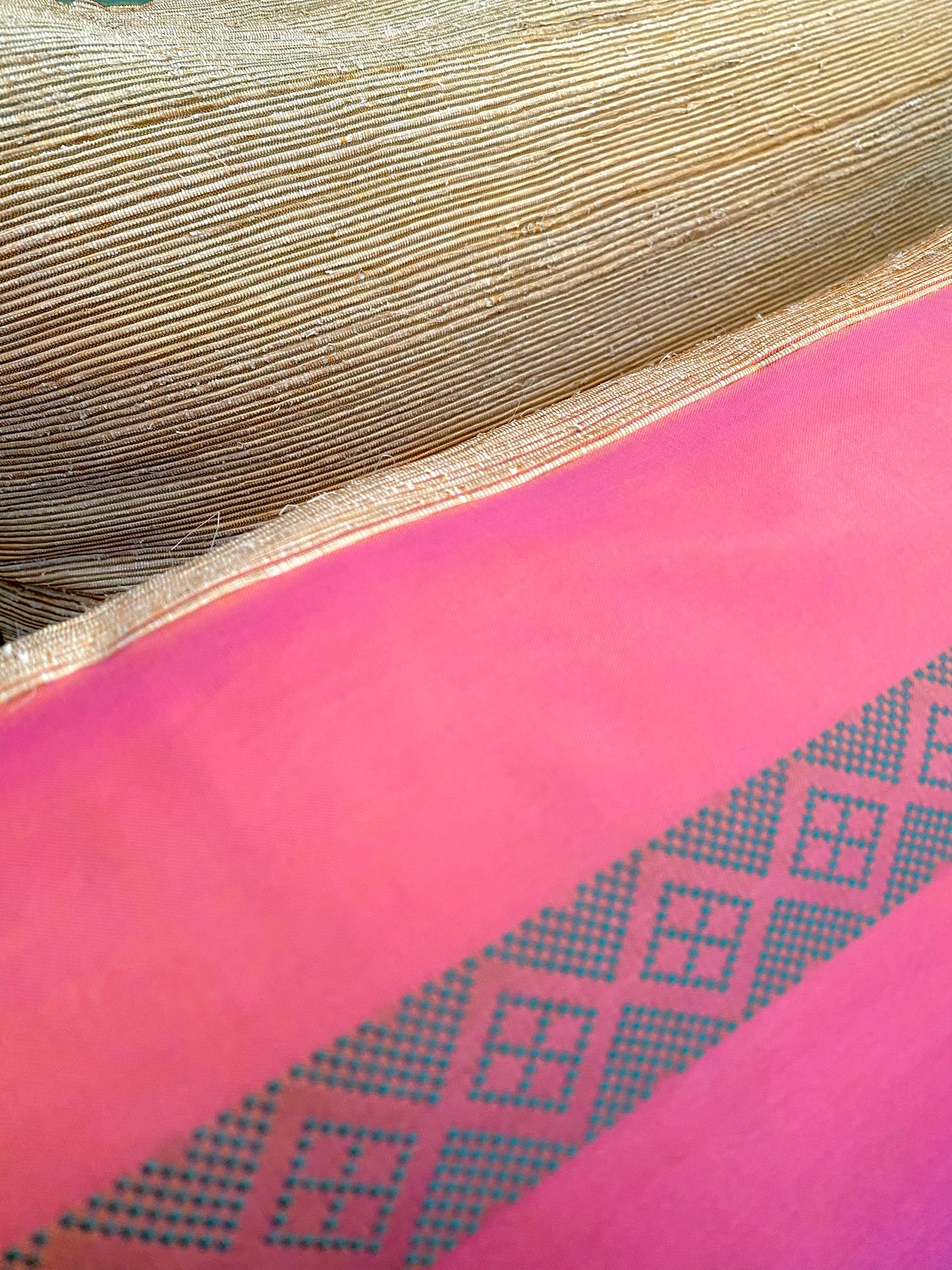 Silk & Banana - Pink