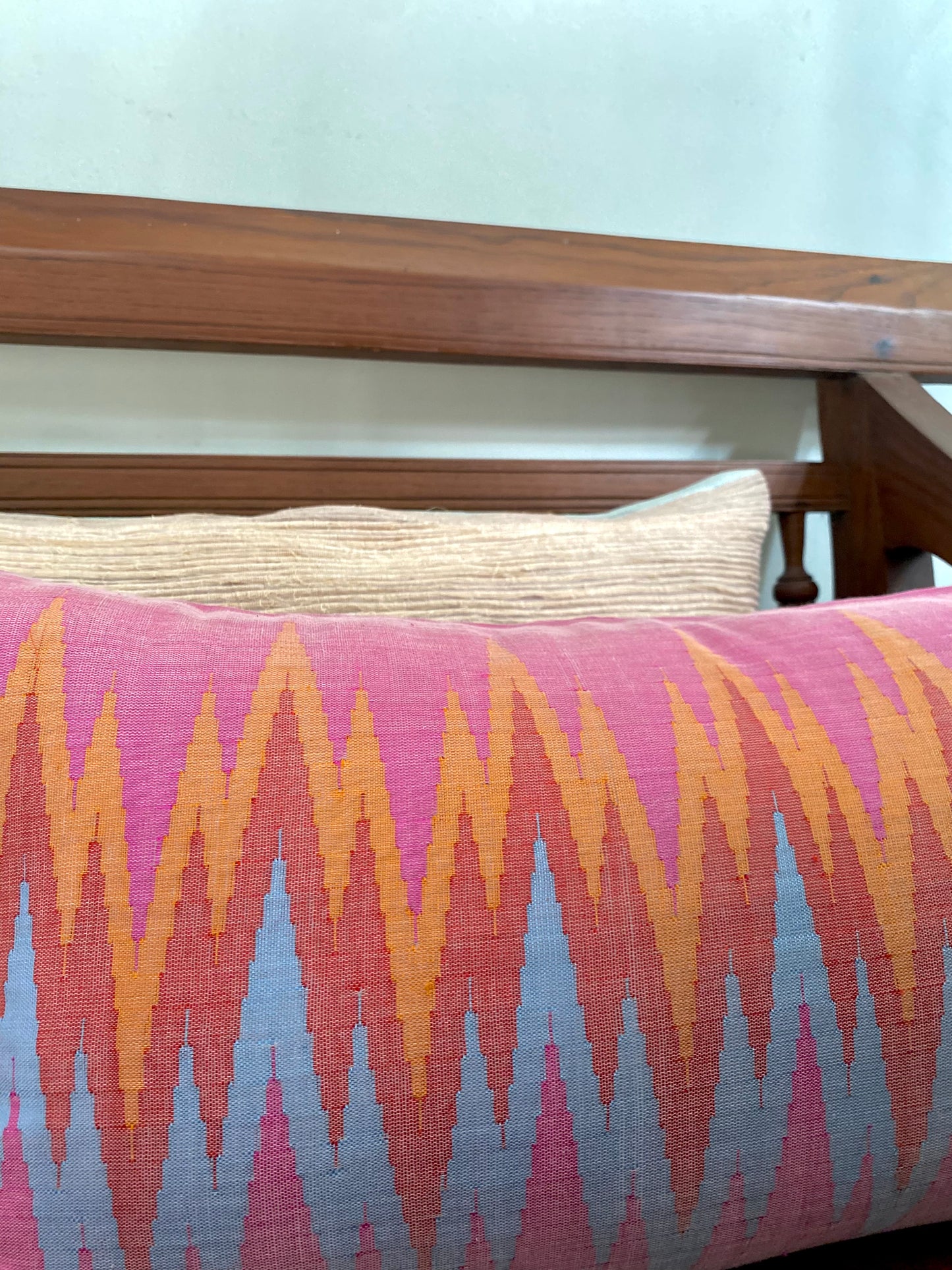 Amarapura Design - Pink