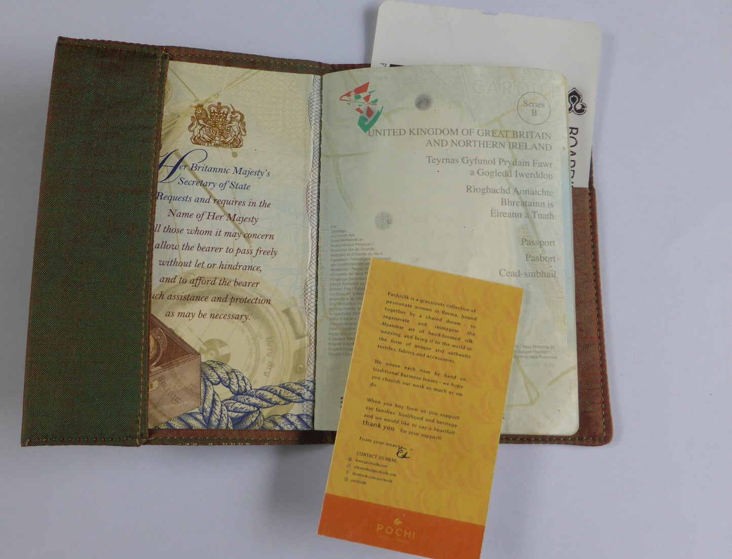 Passport Cover - Brown/Green - PH6 - PochisilkPH1