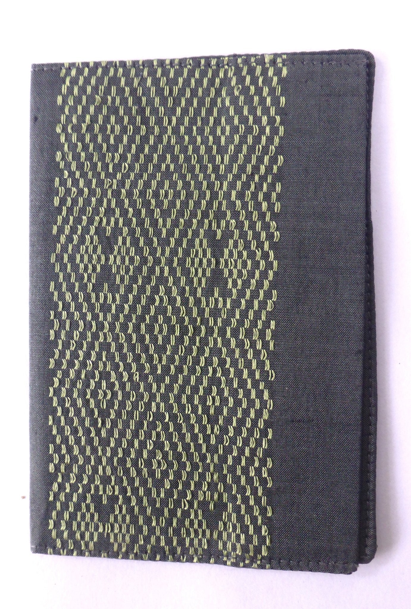 Passport Cover - Grey/Green - PH5 - PochisilkPH5